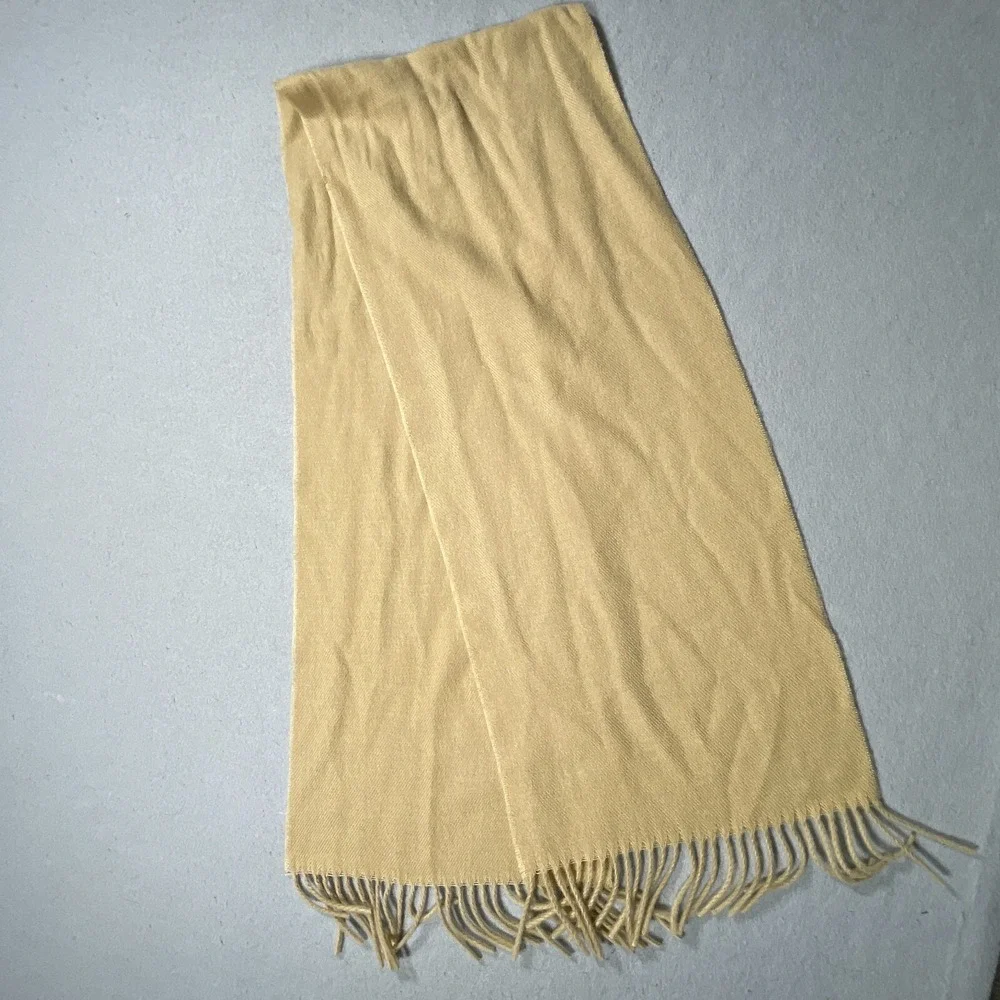 Conquista Scarf Women Wool Touch Fringed Edge Tan Beige Italy Minimalist